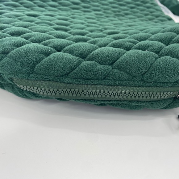 Free People FP Movement Hudson Quilted Fleece Bag - Evergreen NEW A2578 - Picture 4 of 10
